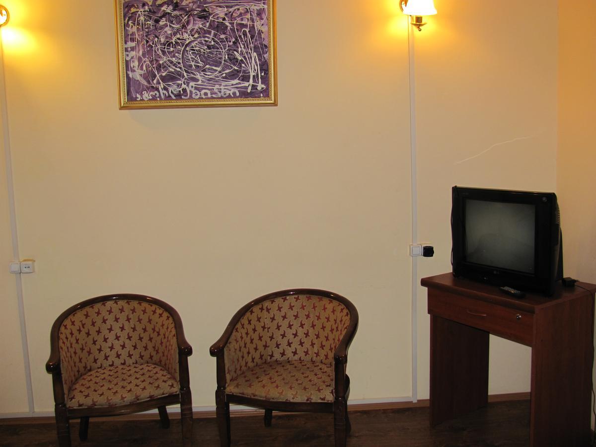 Lucky Travelers Room Tbilisi Exterior photo